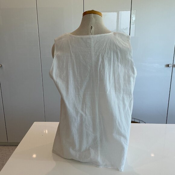 Solitaire, Cross Stitch and Sequin Detail  White Cotton Top, Lined,  PlusSize 1X - Picture 2 of 5